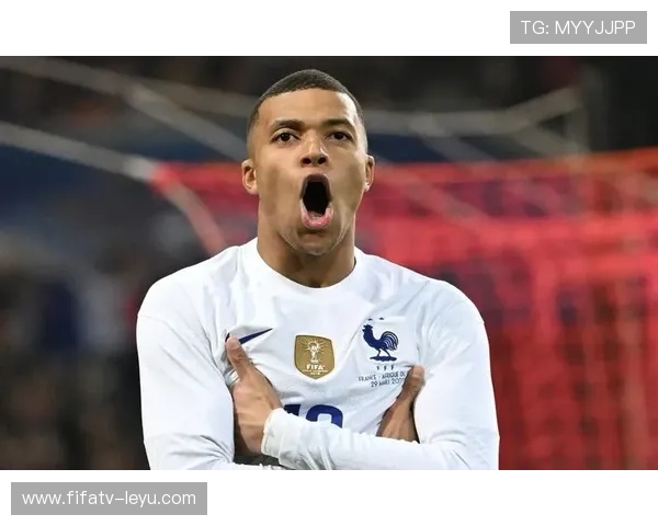 姆巴佩与巴黎关系趋紧 未来动向再掀关注 姆巴佩与巴黎关系趋紧 未来动向再掀关注